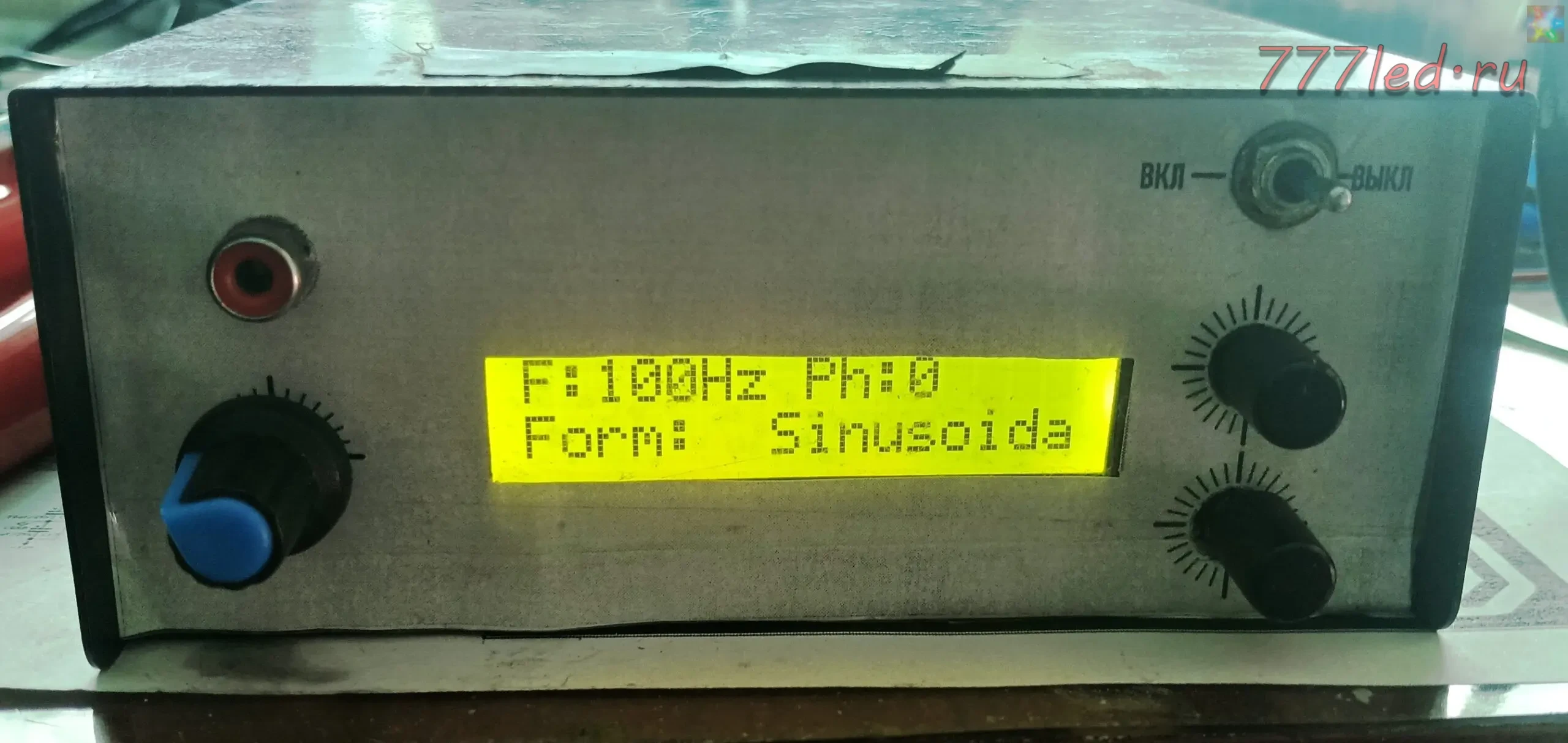 Делаем генератор сигналов на микросхеме AD9833