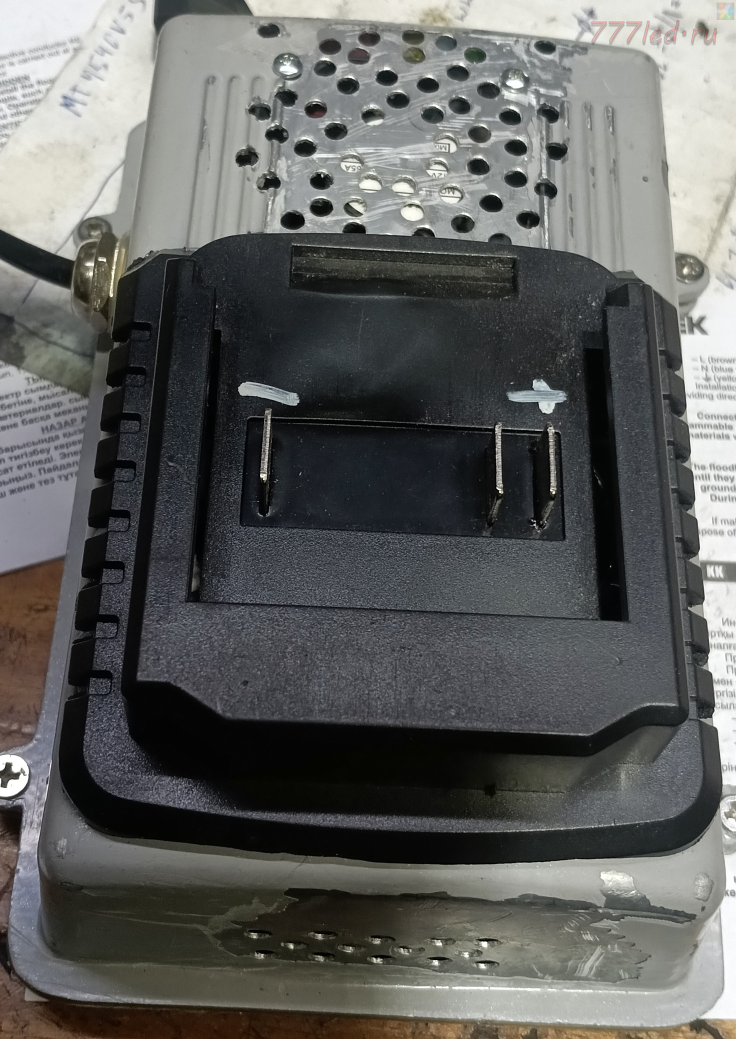 Самодельное регулируемое зарядное устройство до 5А для аккумуляторного инструмента